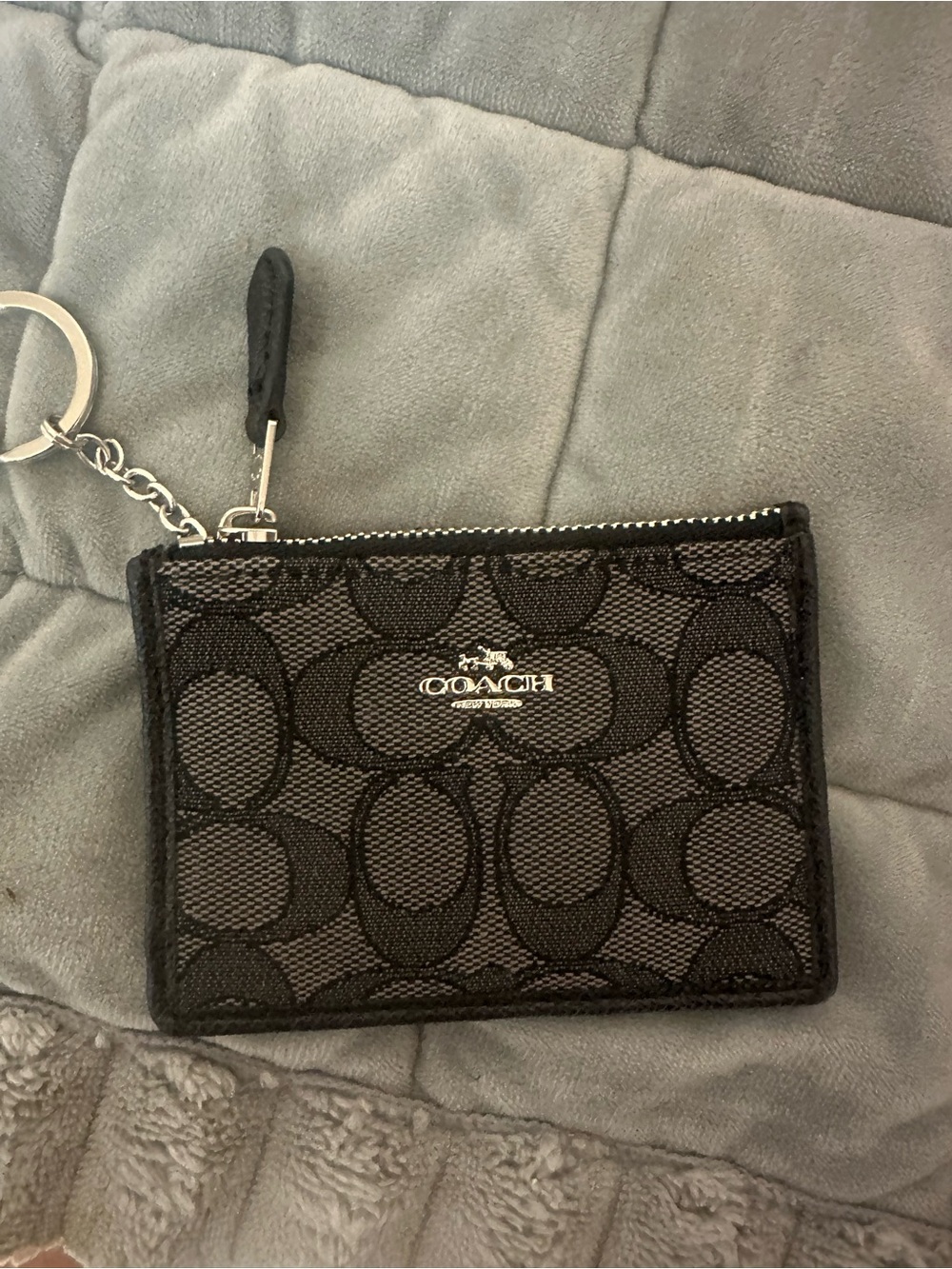 COACH Black Signature Logo Zip Card Case Wallet Coin Purse Keyring - Picture 2 of 4